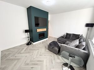 Photo 11- click for photo gallery